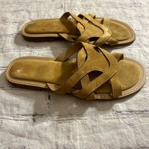 MINELLI PARIS MADE IN ITALY WOMEN ‘S TAN SUEDE LEATHER SANDALS SIZE 40/9